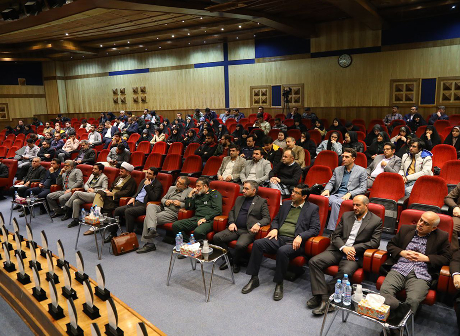گزارش تصویری پنجمین همایش جهادگران علم و فناوری استان قزوین  تصویر شماره-04