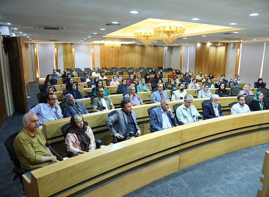 آیین بزرگداشت روزجهانی صنایع دستی در اتاق بازرگانی قزوین برگزارشد تصویر شماره-05