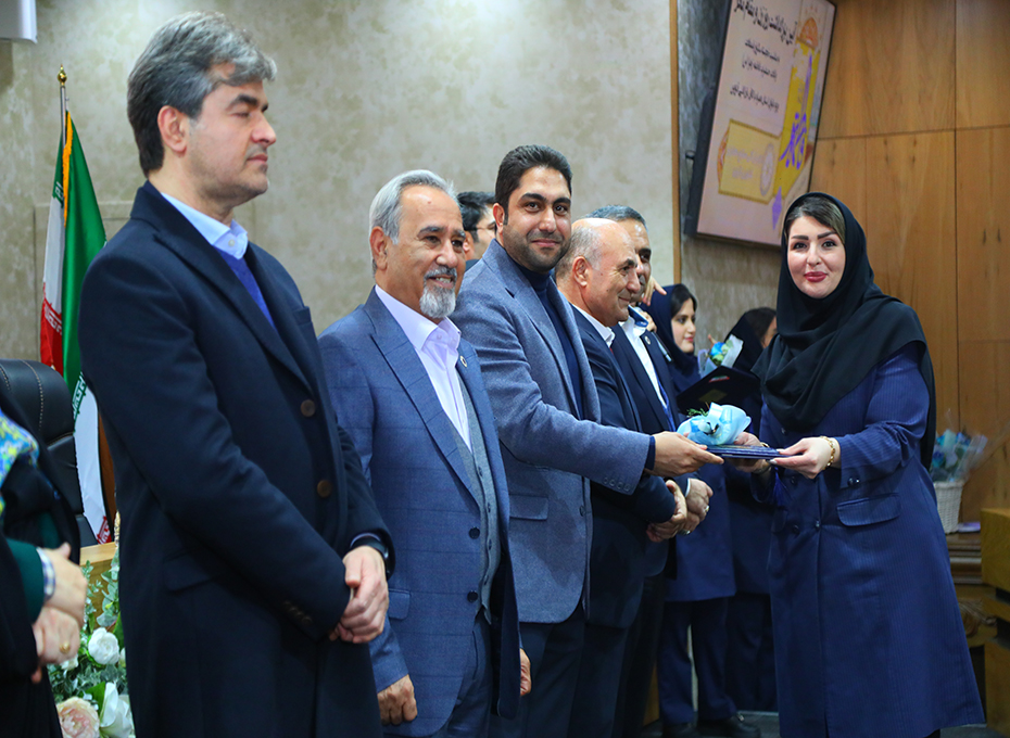  برگزاری آیین بزرگداشت روز زن ومقام مادر دراتاق بازرگانی قزوین تصویر شماره-11