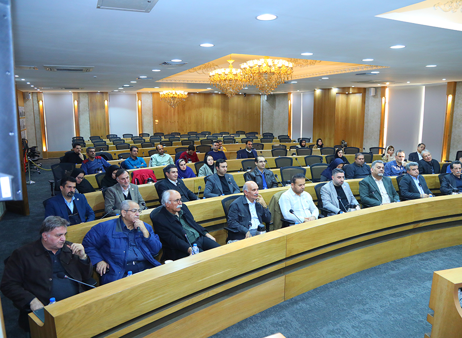 باحضورمدیران استانی وملی صورت گرفت؛ برگزاری جلسه کمیسیون ساختمان با محوریت بررسی مشکلات و پیشنهادهای اجرایی در حوزه صدور خدمات فنی و مهندسی تصویر شماره-09