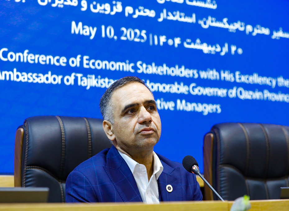 برگزاری نشست فعالان اقتصادی باسفیرتاجیکستان درایران،استاندار قزوین ومدیران اجرایی تصویر شماره-06